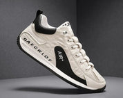 Air | Hardloopschoenen met veters voor mannen in de kleur Wit voor heren in stijl ideaal voor de herfst.