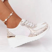 Air Sneakers | Nooit meer pijnlijke voeten in de kleur Beige voor dames in stijl geschikt voor alle seizoenen.