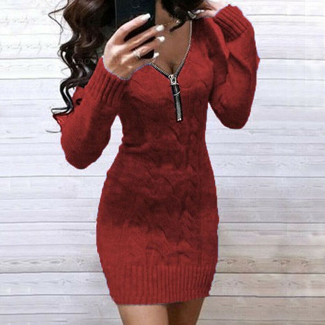 Alba | Geribde tuniekjurk in de kleur Rood voor dames in stijl ideaal voor de herfst.