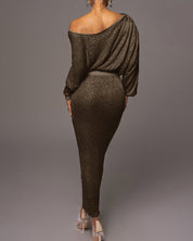 Anouk | Elegante off-shoulder avondjurk in de kleur Zilver voor dames in Party stijl ideaal voor de herfst.