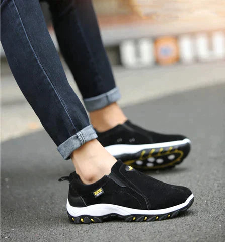 Antoon | Comfortabele herenschoenen in de kleur Beige voor heren in stijl geschikt voor alle seizoenen.