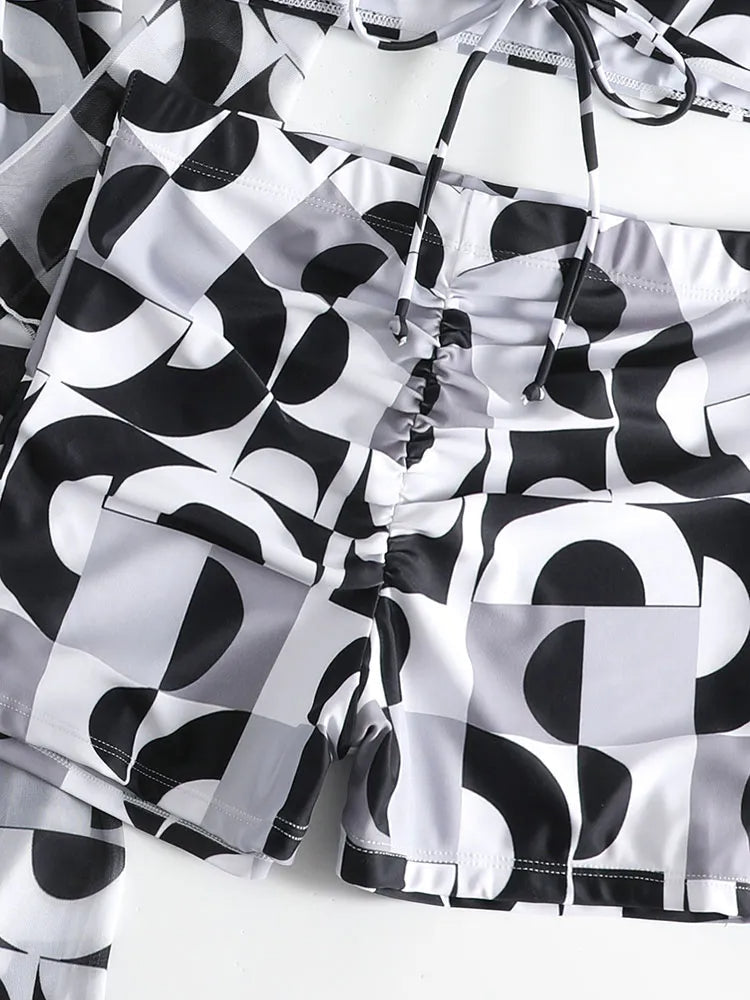 Aya bikini set | 3-delig & trendy in de kleur Blauw voor dames in Beach stijl ideaal voor de zomer.