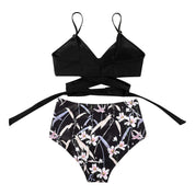 Belle | Hoge taille, kleurrijke damesbikini in de kleur Zwarte top - Bloemen slip voor dames in stijl ideaal voor de zomer.