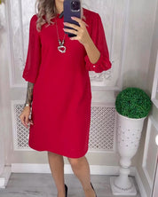 Boanna | Effen eenvoudige elegante jurk in de kleur Rood voor dames in stijl ideaal voor de herfst.