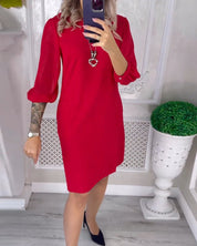 Boanna | Effen eenvoudige elegante jurk in de kleur Rood voor dames in stijl ideaal voor de herfst.