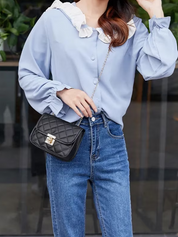 Camille Gewatteerde Telefoontas | Casual & Trendy in de kleur Wit voor dames in stijl geschikt voor alle seizoenen.