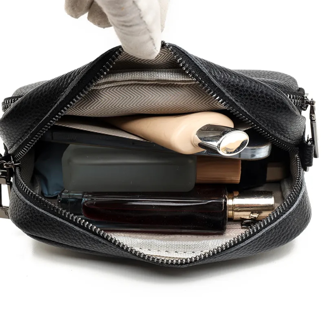 Carrie Messenger Tas | Strak & Stijlvol in de kleur Blauw voor dames in stijl geschikt voor alle seizoenen.