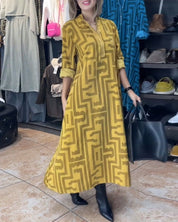 Casual jurk met geometrisch en bedrukt in de kleur Geel voor dames in stijl ideaal voor de herfst.