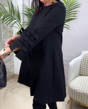 Casual jurk met lange mouwen in de kleur Zwart voor dames in stijl ideaal voor de herfst.