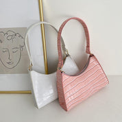 Celine Bag | Fashionable handtas voor dames in de kleur Roze voor dames in stijl geschikt voor alle seizoenen.