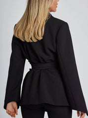 Celine | Elegante Blazer met belt in de kleur Zwart voor dames in Formal stijl geschikt voor alle seizoenen.