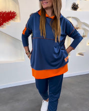 CozyCalmness | Losse, casual hoodie met kleurblokken in de kleur Koningsblauw voor dames in Lounge stijl ideaal voor de herfst.