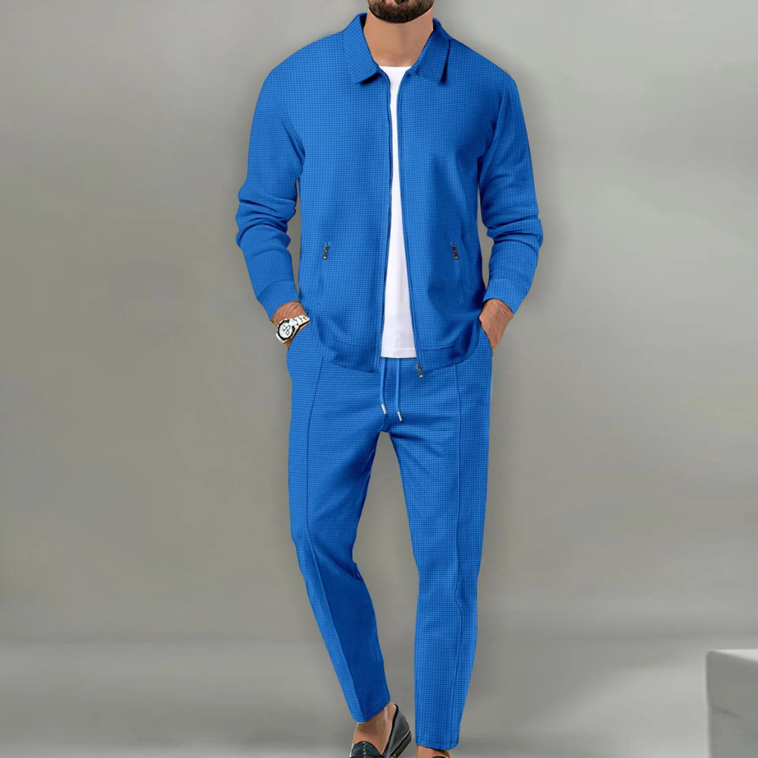 Daan | Premium outfitset | polovest en bijpassende chino broek in de kleur Blauw voor heren in Casual stijl ideaal voor de zomer.