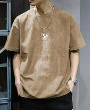 Daan | Printed Heren T-Shirt in de kleur Bruin voor heren in stijl ideaal voor de zomer.