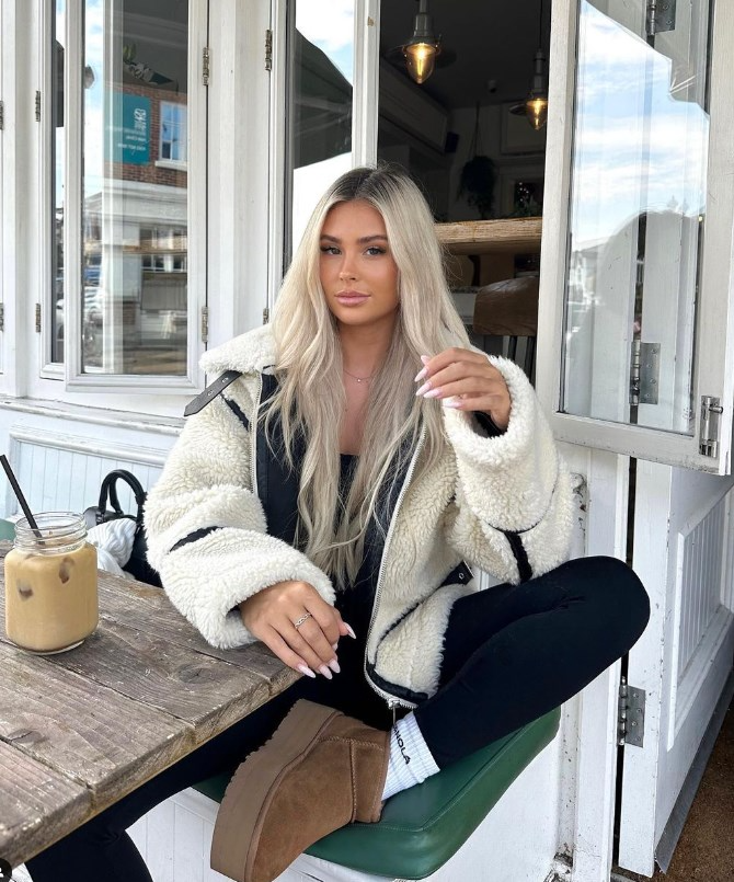 Fabienne | Teddy Jacket super zachte witte fleece jas voor dames in de kleur Wit voor dames in Lounge stijl ideaal voor de winter