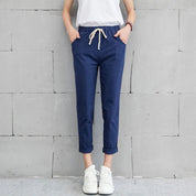 Fleur | Comfortabele damesbroek in de kleur Blauw voor dames in stijl ideaal voor de lente.