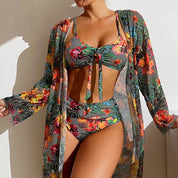 Fleurige & trendy bikini set in de kleur Grijs voor dames in Beach stijl ideaal voor de lente.