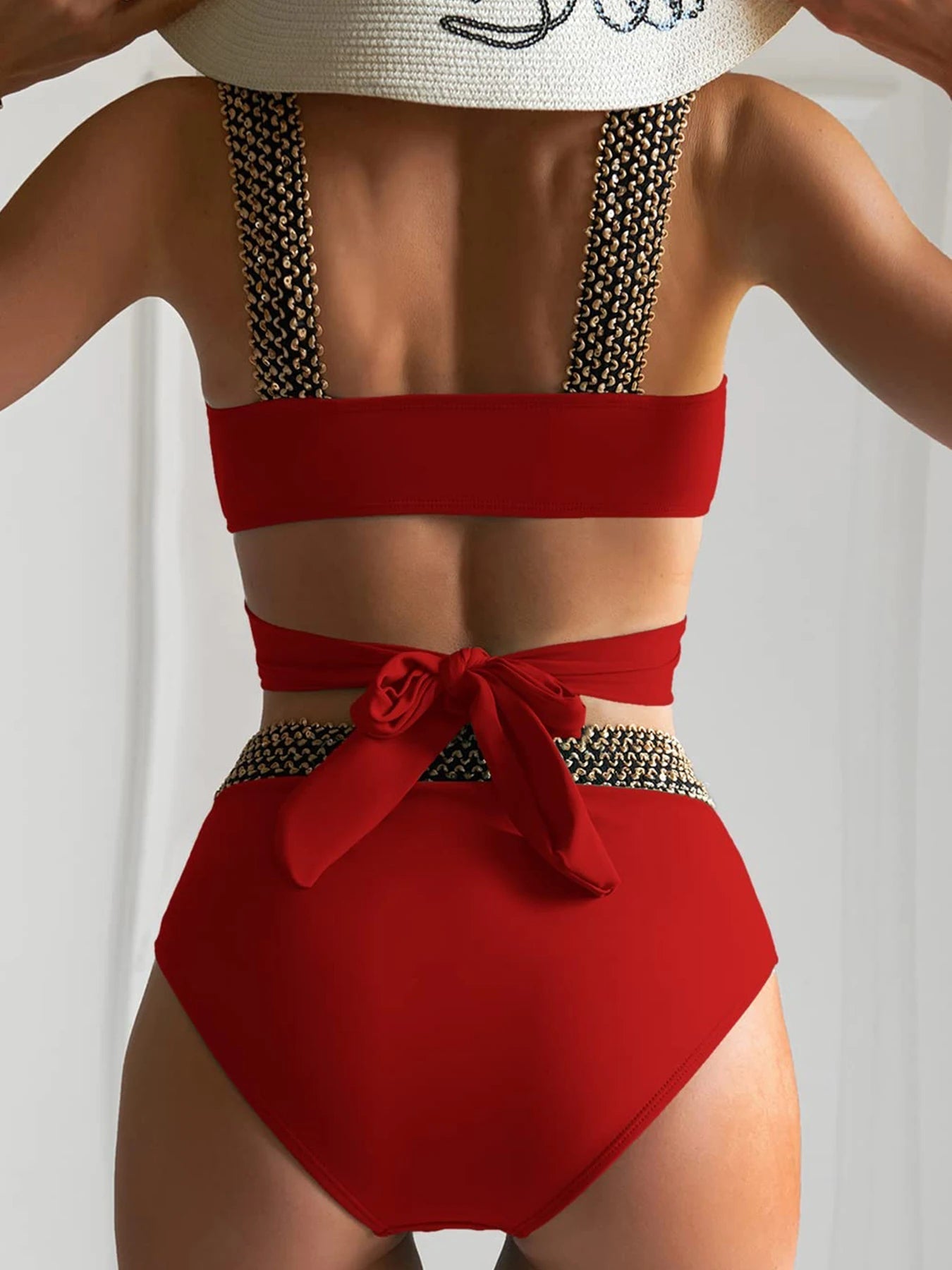 Flitsend & trendy bikini in de kleur Zwart voor dames in Beach stijl ideaal voor de zomer.