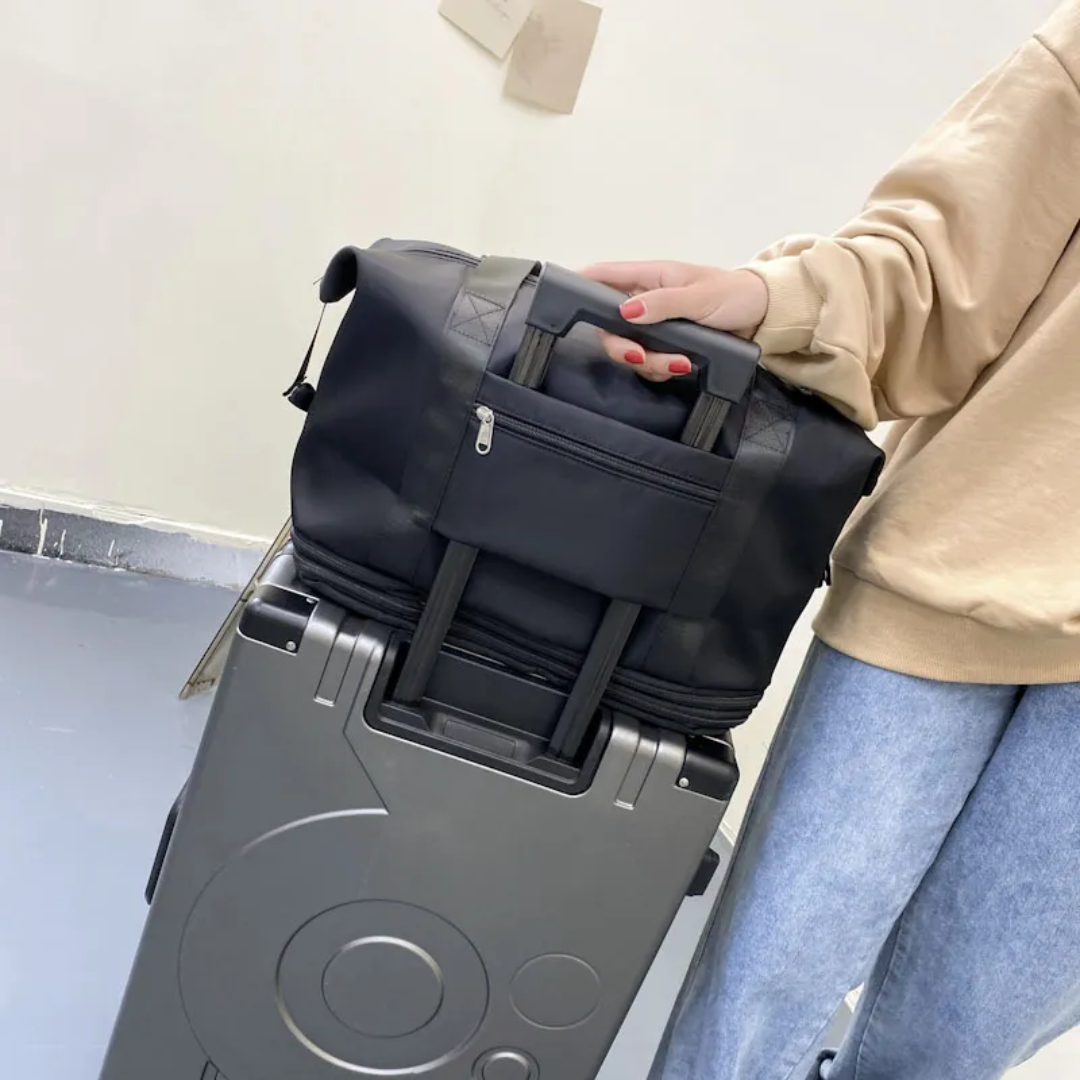 Gabbie Reistas | Duurzaam & Uitbreidbaar in de kleur Zwart voor dames in stijl geschikt voor alle seizoenen.