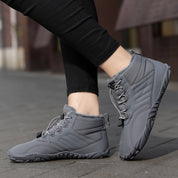 Gezonde, warme en waterbestendige blotevoetschoenen in de kleur Grijs voor heren in stijl ideaal voor de herfst.