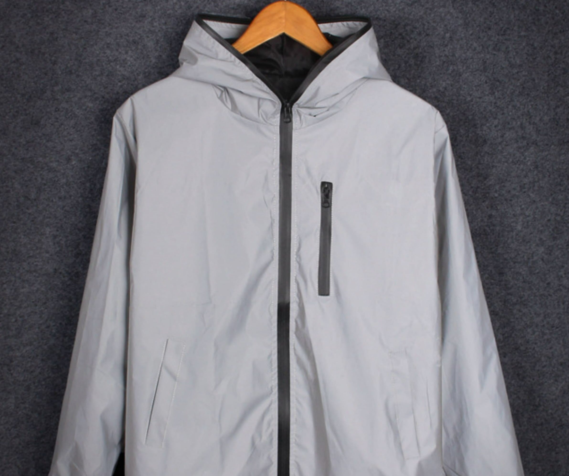 Gifford | Superheldere Reflecterende Jas in de kleur Grijs voor heren in stijl ideaal voor de herfst.