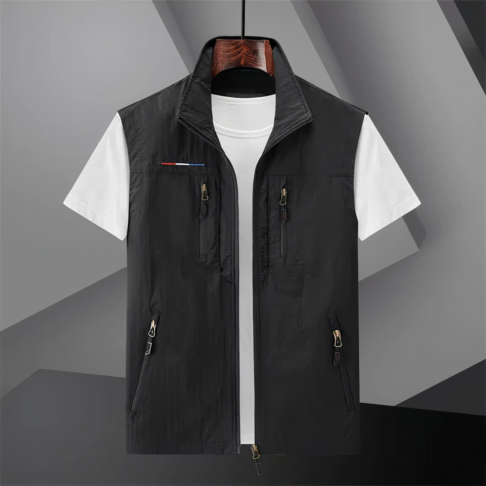 Guido | Veelzijdig Outdoor Vest in de kleur Zwart voor heren in Outdoor stijl ideaal voor de lente.