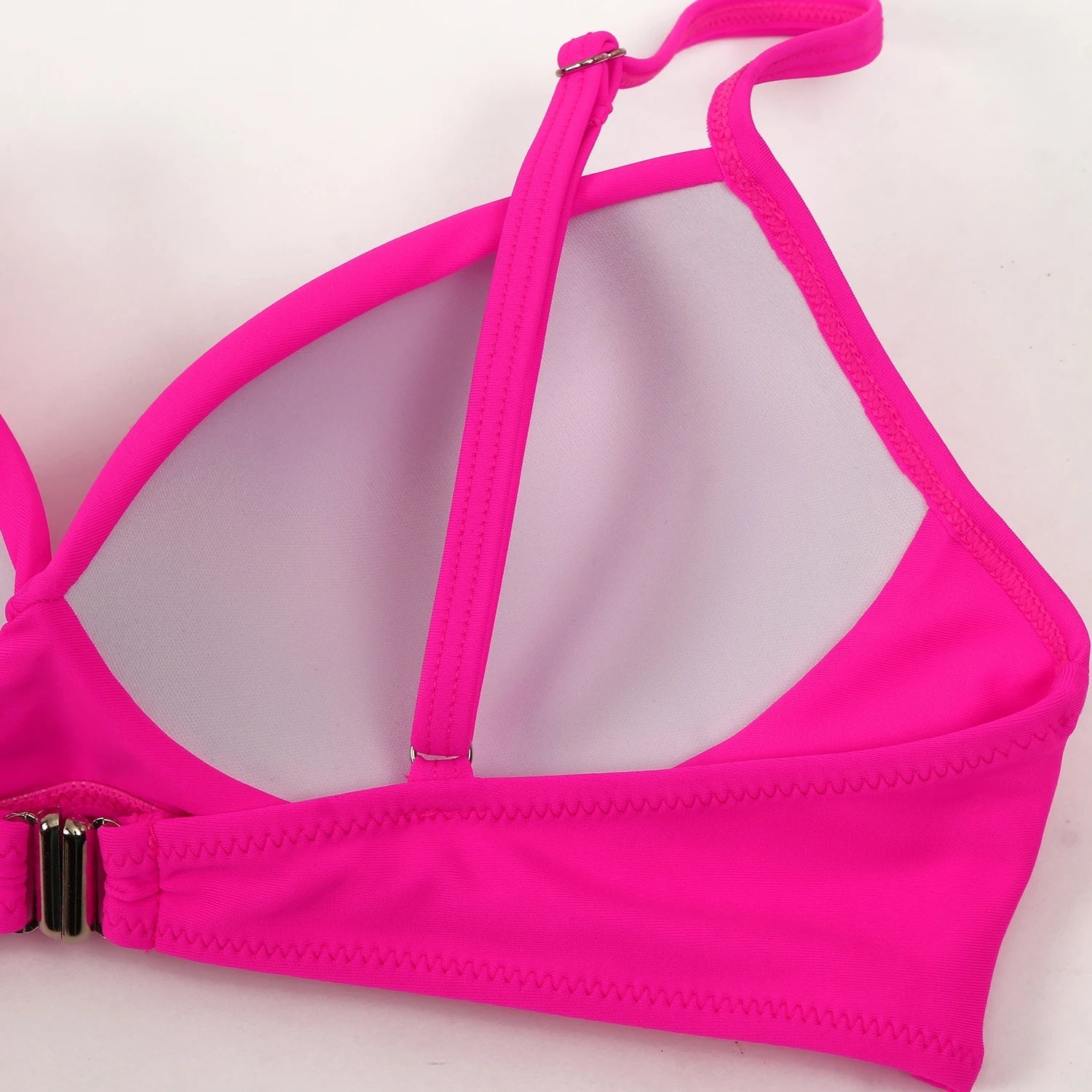 Hannie | Gewatteerde & stijlvolle bikini in de kleur Fuchsia voor dames in Beach stijl ideaal voor de zomer.