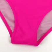 Hannie | Gewatteerde & stijlvolle bikini in de kleur Fuchsia voor dames in Beach stijl ideaal voor de zomer.