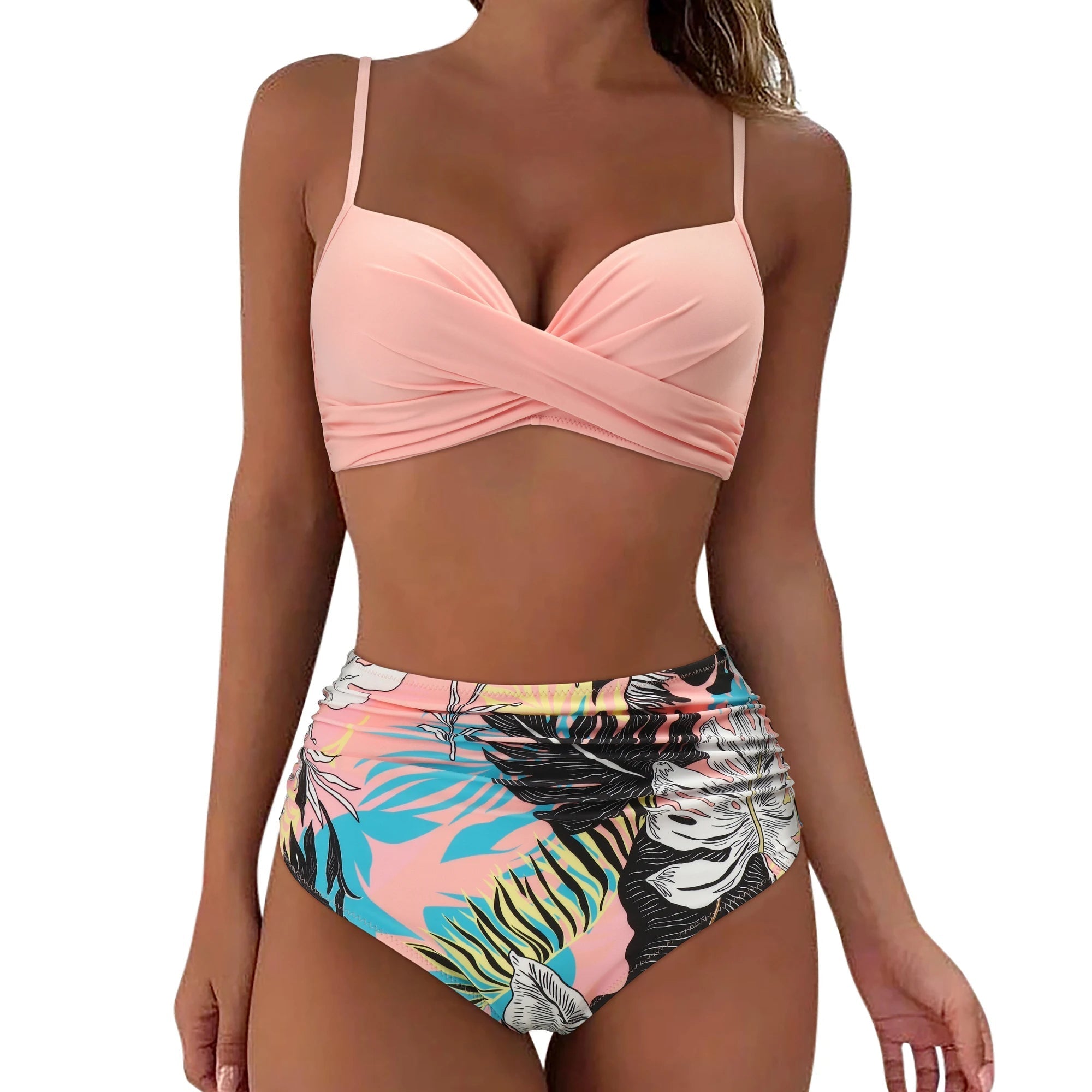 Hannie | Gewatteerde & stijlvolle bikini in de kleur Roze voor dames in Beach stijl ideaal voor de zomer.