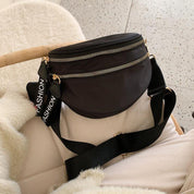 Heidi Handige Schoudertas | De perfecte schoudertas voor op reis in de kleur Zwart voor dames in stijl geschikt voor alle seizoenen.