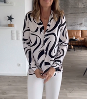 Herfstblousje met print in de kleur Wit voor dames in stijl ideaal voor de herfst.