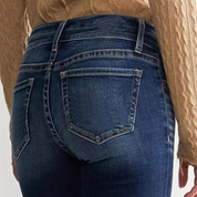 Hilary | Stijlvolle Flared Broek in de kleur Babyblauw voor dames in stijl ideaal voor de herfst.