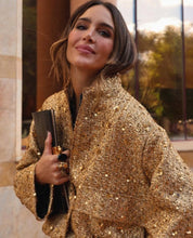 Janine | Jas met gouden glitters voor vrouwen in de kleur Goud voor dames in Party stijl ideaal voor de herfst.