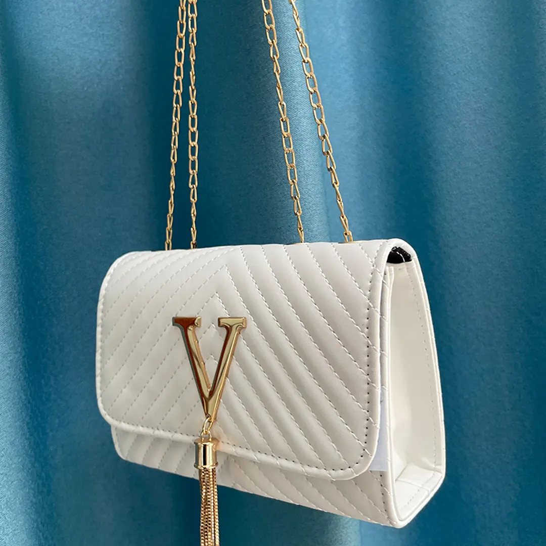Jannete Luxe Handtas | Elegant & stijlvol in de kleur Wit voor dames in stijl geschikt voor alle seizoenen.