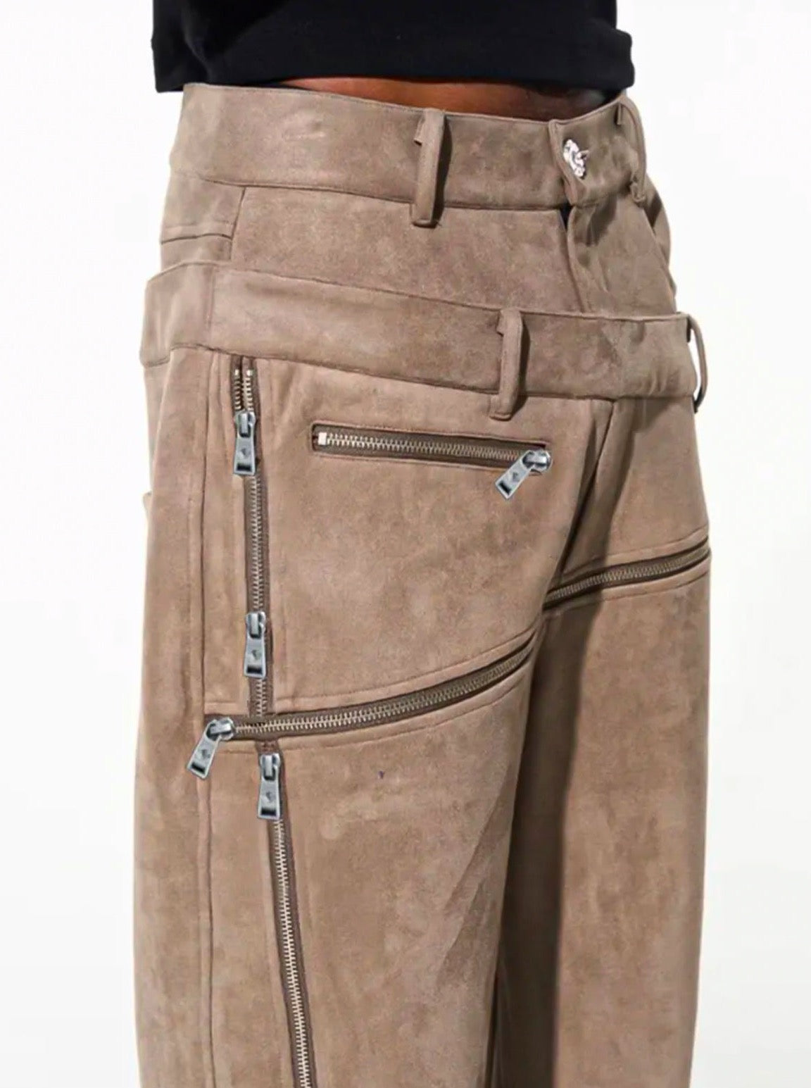 Karl | Designer Jeans met Vintage Wassing in de kleur Koffie voor heren in stijl ideaal voor de herfst.