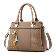 Klaire Crossbody Tas | Charmant & Trendy in de kleur Khaki voor dames in stijl geschikt voor alle seizoenen.