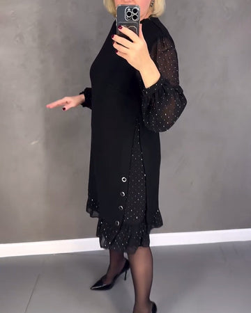 Langarmige elegante jurk met stippen in de kleur Zwart voor dames in stijl ideaal voor de herfst.