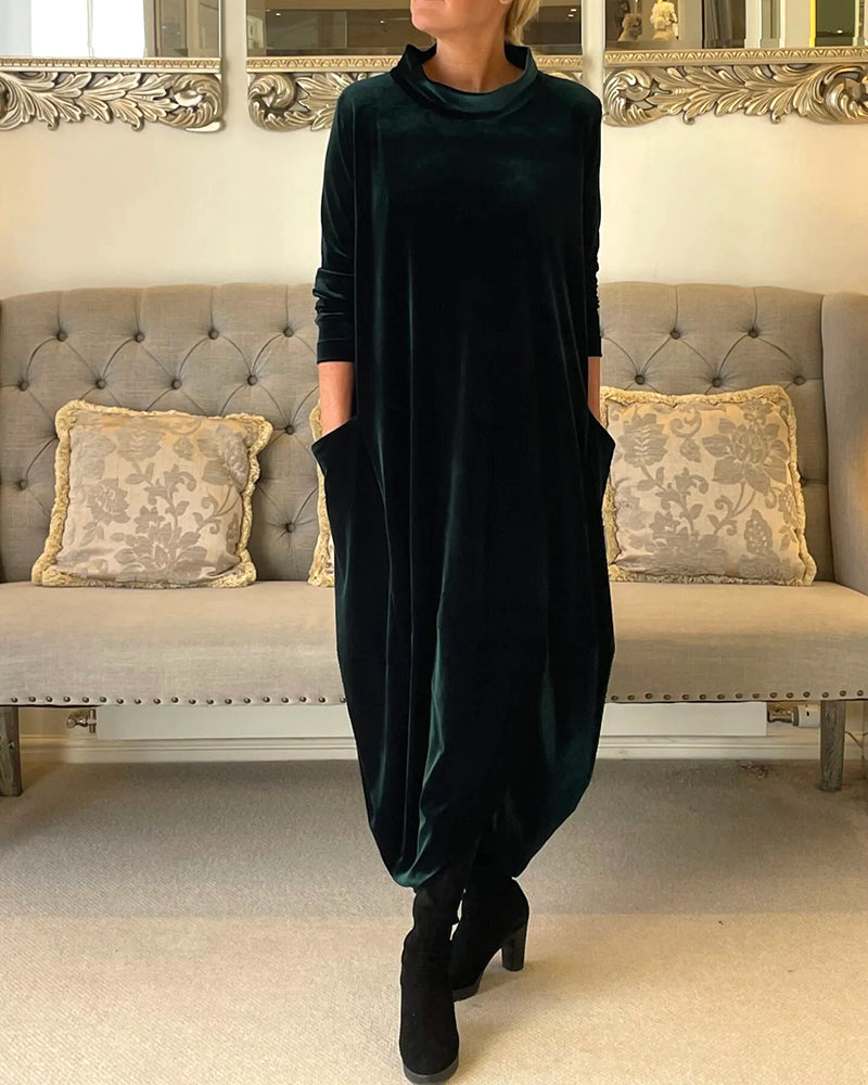 Lange jurk met zakken en kraag in de kleur Groen voor dames in stijl ideaal voor de herfst.