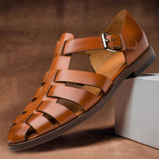Lars | Leren sandalen in de kleur Kastanjebruin voor heren in stijl ideaal voor de lente.