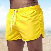 Lars | Modieuze heren zwemshort met patroon in de kleur Geel voor heren in Beach stijl ideaal voor de zomer.