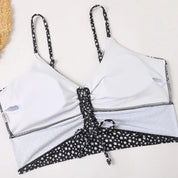 Lia | Schattige & trendy bloemen bikini in de kleur Groen voor dames in Beach stijl ideaal voor de zomer.