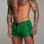 Liam Swim Trunks | Upgrade je zomerstijl met onze must-have zwembroek in de kleur Groen voor heren in Beach stijl ideaal voor de zomer.