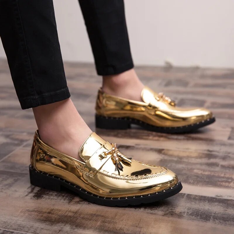 Linus | Heren loafers met kwastjes in de kleur Goud voor heren in Smart-casual stijl ideaal voor de herfst.