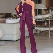 Liv | Stijlvolle dames jumpsuit met blote schouder in de kleur Paars voor dames in Party stijl ideaal voor de lente.
