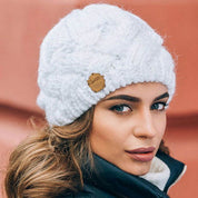 Lotte | Stijlvolle & comfy gebreide beanie in de kleur Wit voor dames in Streetwear stijl ideaal voor de winter