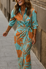 Louisa | Zomerjurk met wikkel en kraag in de kleur Lichtblauw voor dames in Smart-casual stijl ideaal voor de lente.