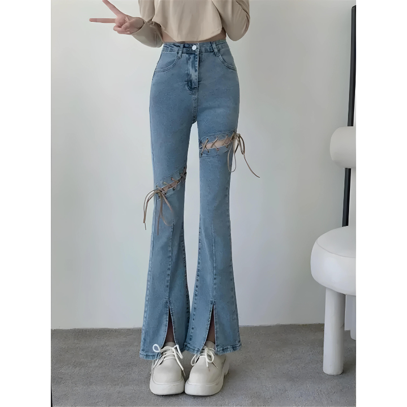 Lucy | Eigentijdse hoge taille spijkerbroek in de kleur Blauw voor dames in stijl ideaal voor de zomer.