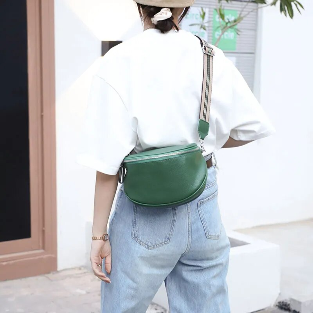 Lucy Leren Zadeltas | Schattig en trendy in de kleur Groen voor dames in stijl geschikt voor alle seizoenen.