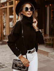 Lulu | Elegante trendy trui met hoge kraag in de kleur Wit voor dames in Casual stijl ideaal voor de herfst.