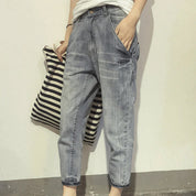 Luna | Trendy en Comfortabele Jeans in de kleur Lichtblauw voor dames in stijl ideaal voor de lente.